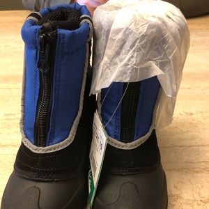 Boys winter boots